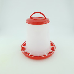 ⚙️ تجهیزات مرغداری